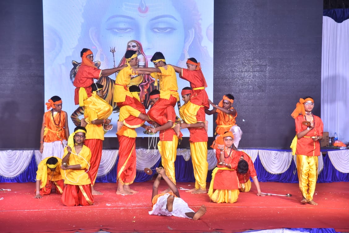 Education Must Instil Culture and Morality in Children Prof. Mahadeva Prasanna at ʼRashtrotsavaʼ RVK - Dharwad (15) (1)