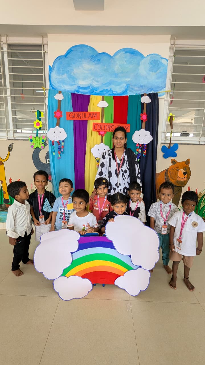 Colours Day Celebrated at RVK - Dharwad (4)