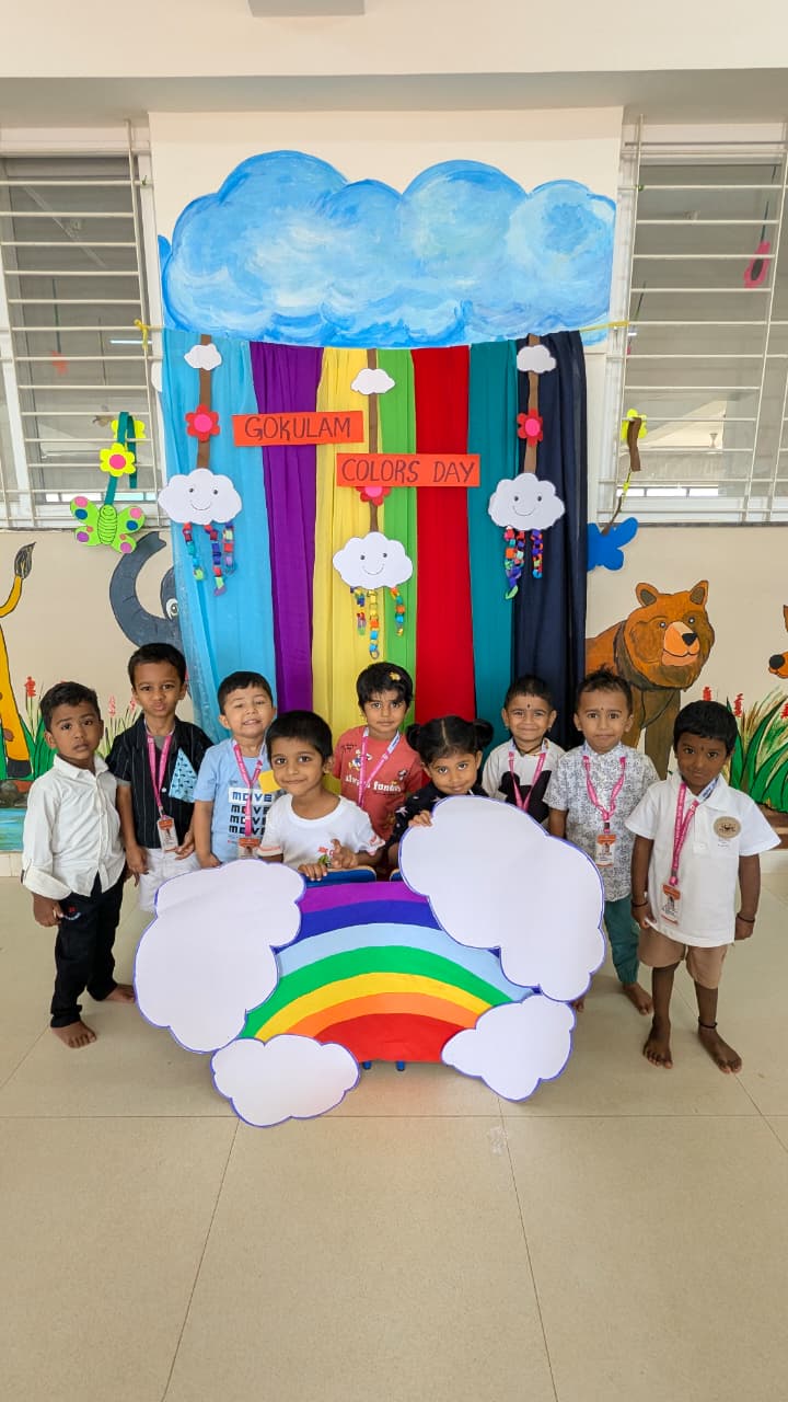 Colours Day Celebrated at RVK - Dharwad (8)